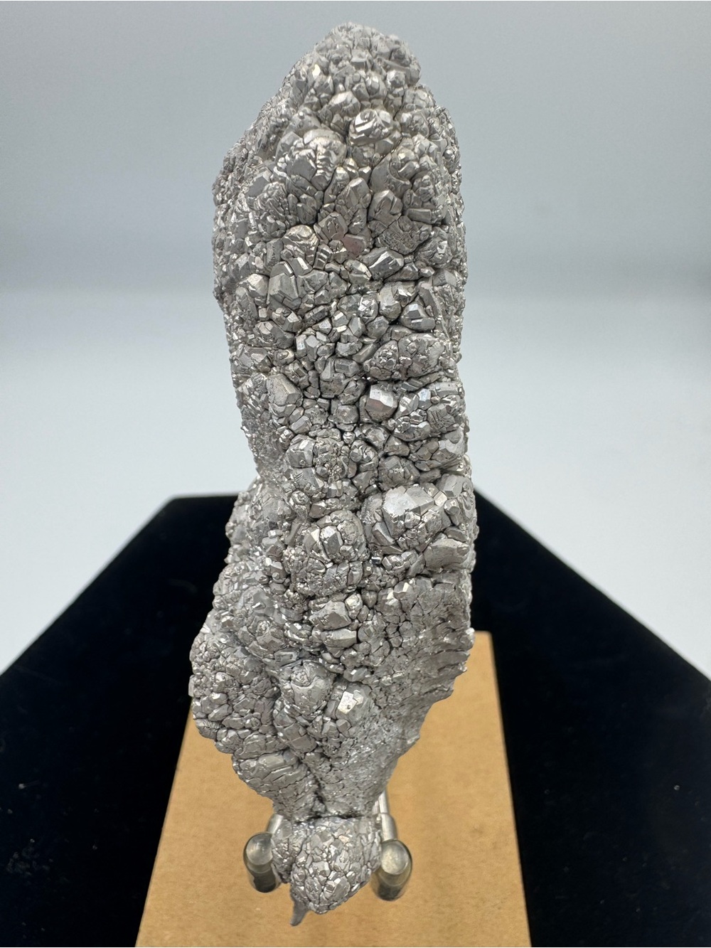 Magnesium Specimen - Picture 2 of 7
